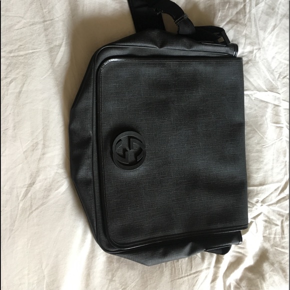 Men’s Gucci Messenger Bag - Picture 1 of 3